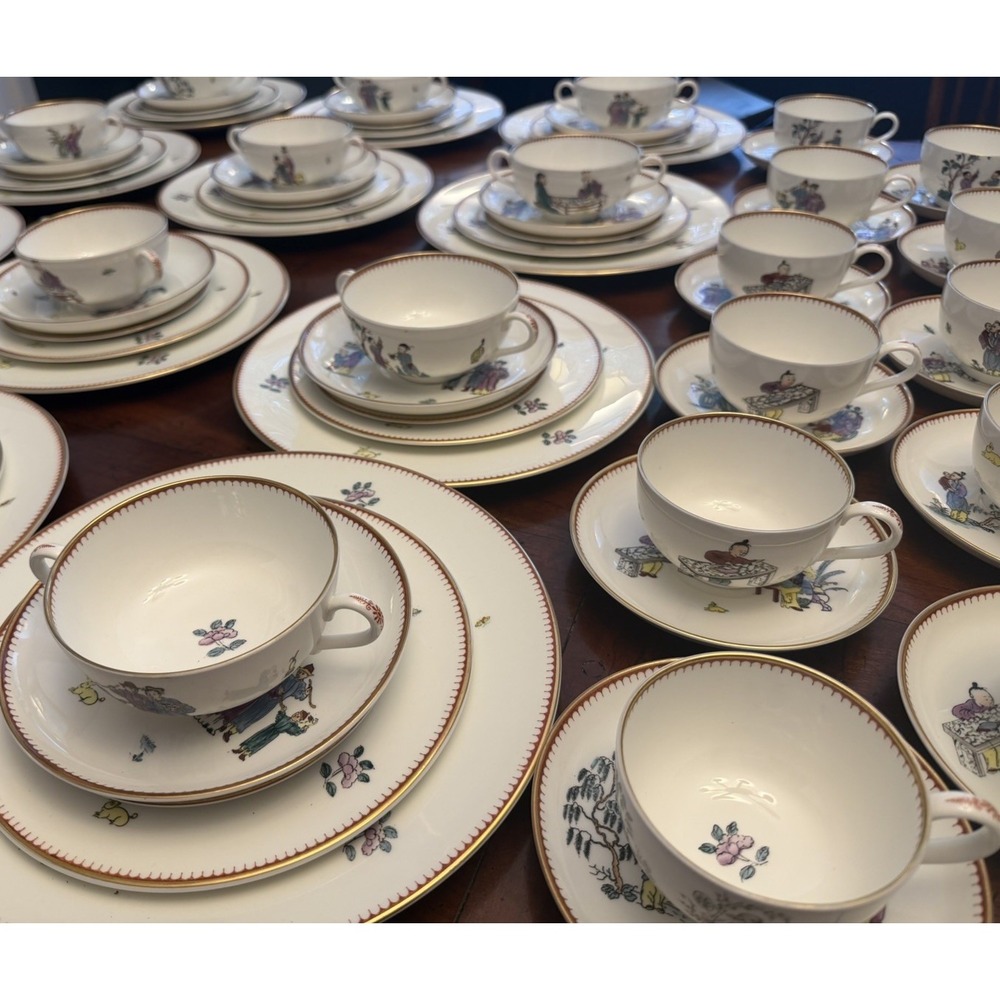 84pc Royal Worcester Early Worcester China Reproduction Chinoiserie Dinner Set
